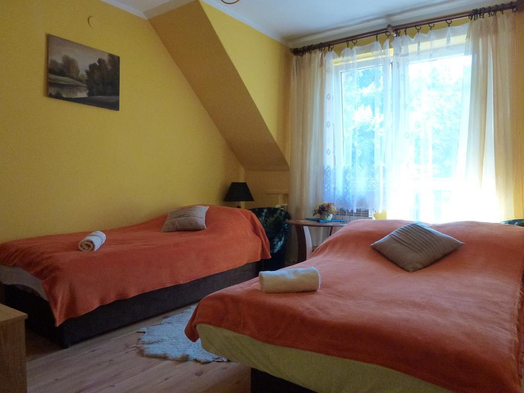 Pokoje Goscinne Vida Krynica Zdroj Bilik gambar