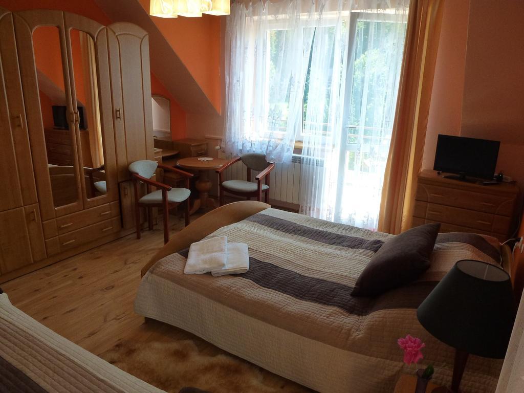 Pokoje Goscinne Vida Krynica Zdroj Bilik gambar